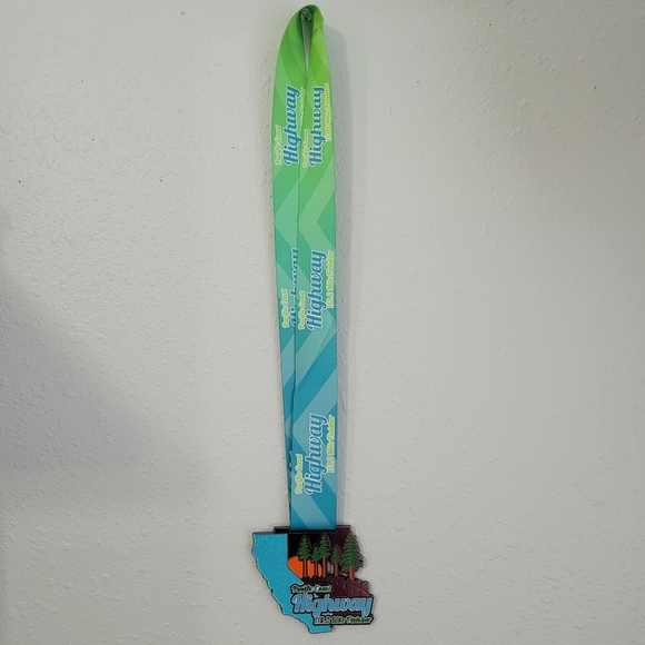 Yes.Fit - Pacific Coast Highway 113.2 Miles Fitness Medal-Add to Your Co… - Picture 4 of 4